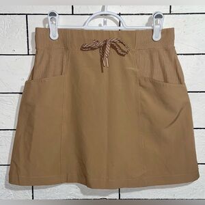Avalanche Skort Tan Small Built in Shorts